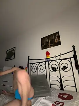 nickdtr online show from June 1, 9:59 pm