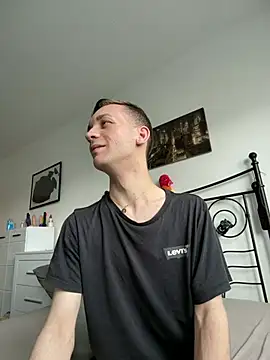 nickdtr online show from May 24, 2:01 pm