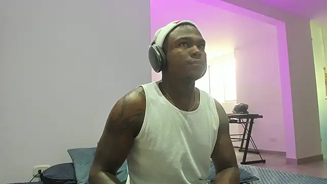 Troykhalil online show from December 16, 9:11 pm