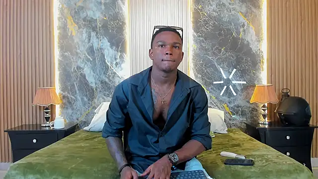 Troykhalil online show from February 26, 6:53 pm