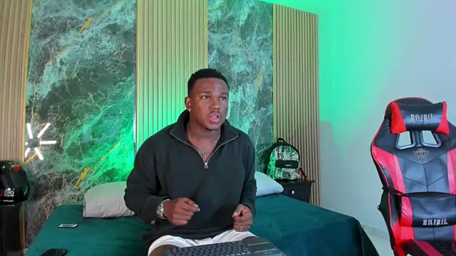 Troykhalil online show from September 30, 8:45 pm