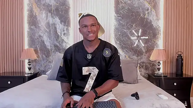 Troykhalil online show from February 15, 8:34 pm