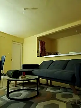 Snapshot of chris_sbh chatting on February 18, 1:32 am chris sbh online show from February 18, 1:32 am