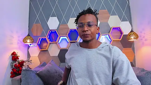 Snapshot of JamalMyst chatting on March 3, 7:34 pm JamalMyst online show from March 3, 7:34 pm