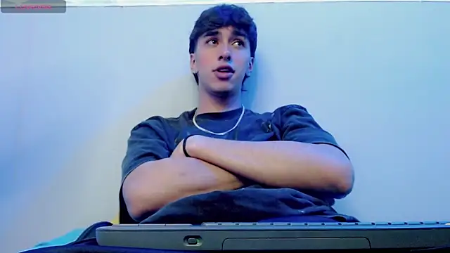 Jake tripp online show from November 16, 4:03 am