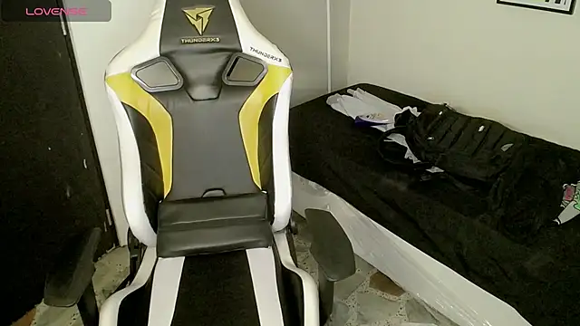 bby santi online show from October 3, 10:59 pm