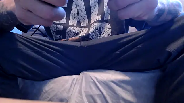 JohnnyKorrupt  online show from November 9, 5:28 pm