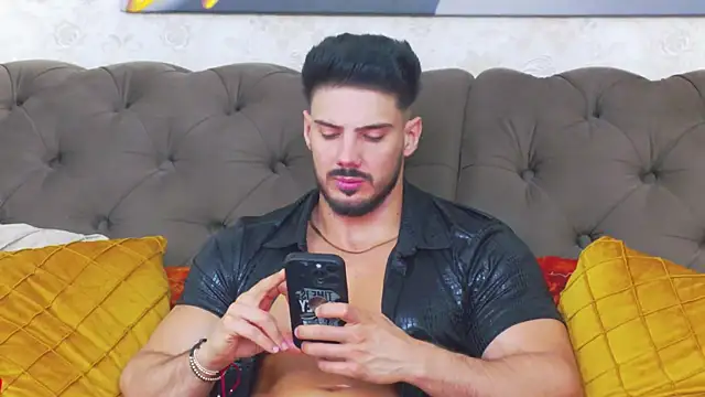 DustinKeent online show from April 9, 6:19 am