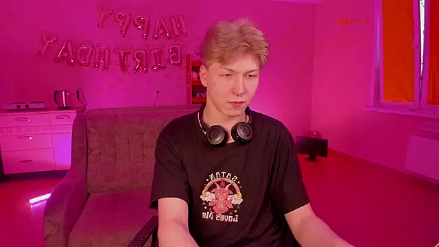 TheMikeSever online show from March 21, 11:33 am