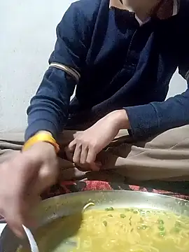 White devil02 online show from December 7, 7:21 pm