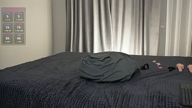 Nik Sharp online show from July 22, 6:11 pm