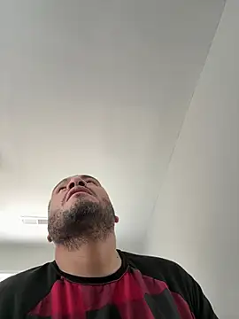 elamante03 online show from April 16, 3:34 pm