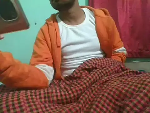 Snapshot of Ishan003 chatting on January 6, 2:36 pm Ishan003 online show from January 6, 2:36 pm