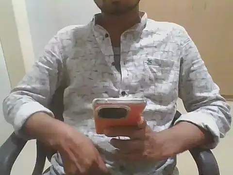 Snapshot of Ishan003 chatting on January 18, 3:05 pm Ishan003 online show from January 18, 3:05 pm