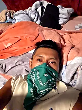 Jovende28 online show from November 4, 2:12 am