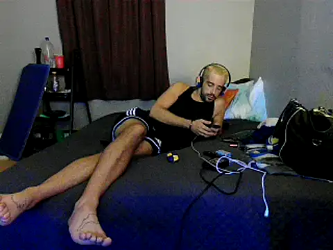 Snapshot of SirCharlesXXX chatting on September 22, 7:41 am SirCharlesXXX online show from September 22, 7:41 am