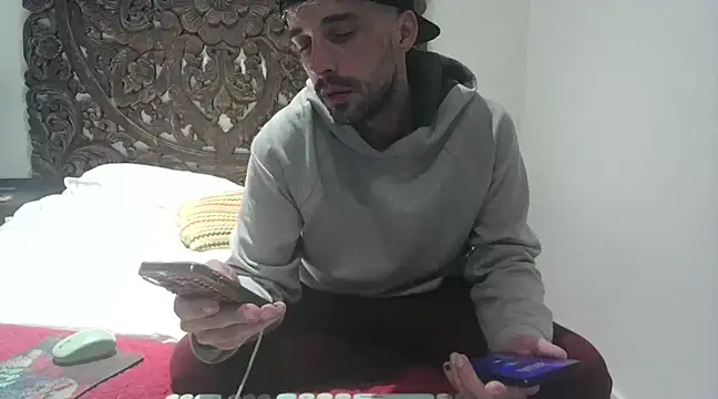 Snapshot of SirCharlesXXX chatting on February 24, 9:21 am SirCharlesXXX online show from February 24, 9:21 am