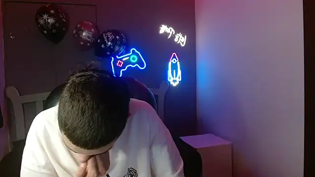 JackSwan18 online show from January 6, 12:46 pm