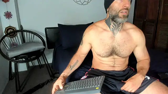 Antoniohot2024 online show from April 7, 3:56 pm