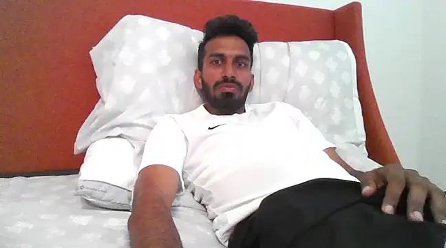 skinny  boy   online show from February 18, 9:09 pm