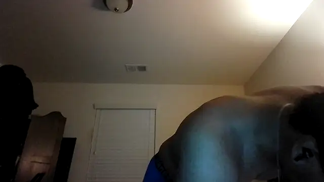 bigboytoy912 online show from March 12, 3:14 am