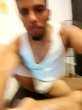 alfredyy55 online show from October 16, 6:21 am