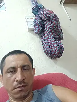 Hugoloco2 online show from June 3, 9:44 am