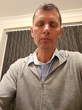 MarcusMaxx online show from February 2, 5:32 pm