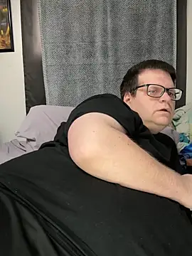 treatbobnicer online show from March 12, 2:58 pm