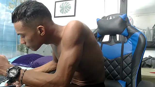 Ryan Vergon online show from September 24, 4:12 am