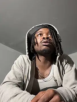 SluttyLyfe4L online show from March 9, 9:47 am