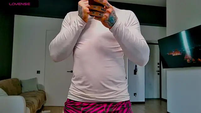 white King9999 online show from March 29, 1:11 pm