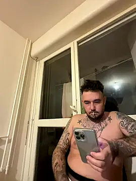 Snapshot of lope85540 chatting on December 3, 4:46 am lope85540 online show from December 3, 4:46 am