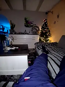 schlonzi81 online show from December 19, 10:07 pm