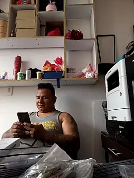 siatodo02 online show from December 6, 4:06 pm