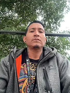 Snapshot of Daniel7131 chatting on January 7, 6:45 pm Daniel7131 online show from January 7, 6:45 pm