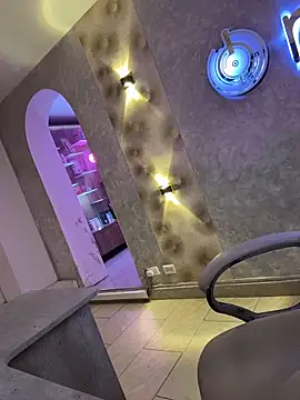 Logan smith1 online show from December 19, 4:53 am