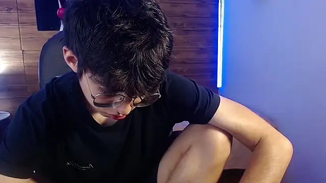 jhoellx online show from November 11, 8:14 pm