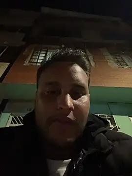 Snapshot of Cristian_099 chatting on October 21, 11:51 pm Cristian 099 online show from October 21, 11:51 pm