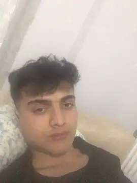 Snapshot of boy_3835 chatting on March 7, 8:44 pm boy 3835 online show from March 7, 8:44 pm