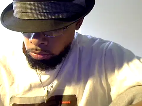 Snapshot of WhiskeyWood_DuhGOD chatting on December 9, 5:02 pm WhiskeyWood DuhGOD online show from December 9, 5:02 pm