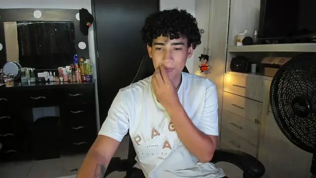 jake willianss online show from May 31, 10:22 pm