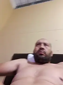 danielll2024 online show from February 18, 2:21 am