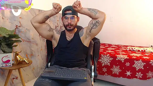 Snapshot of hanz_col chatting on October 1, 1:04 pm hanz col online show from October 1, 1:04 pm