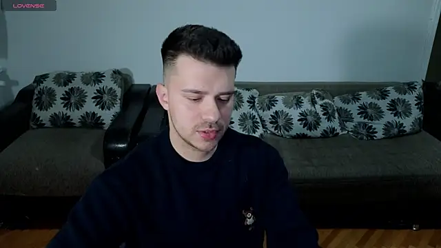 JohnnyStepBro online show from March 14, 7:21 pm