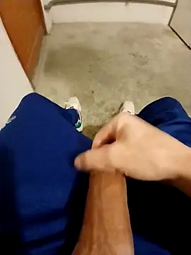 casper0303 online show from December 20, 11:45 pm