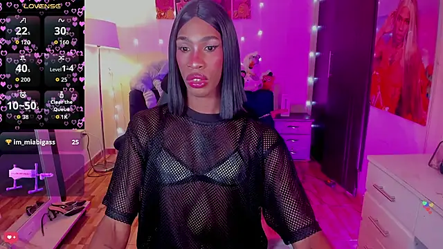 Kendall Gil online show from May 21, 6:31 am