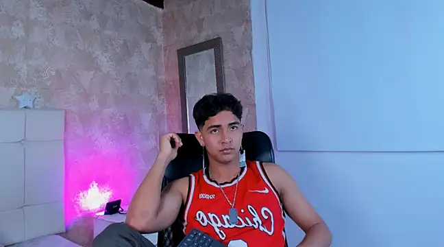 Muichiro tokito1 online show from December 17, 4:12 am