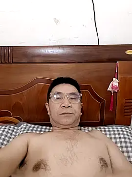 yjw6688 online show from April 11, 2:08 am