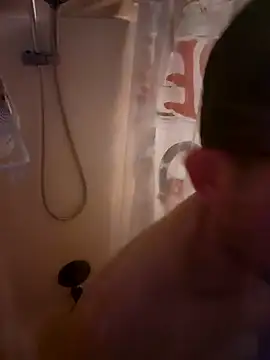 Snapshot of MysteriousFire23 chatting on February 3, 11:36 pm MysteriousFire23 online show from February 3, 11:36 pm